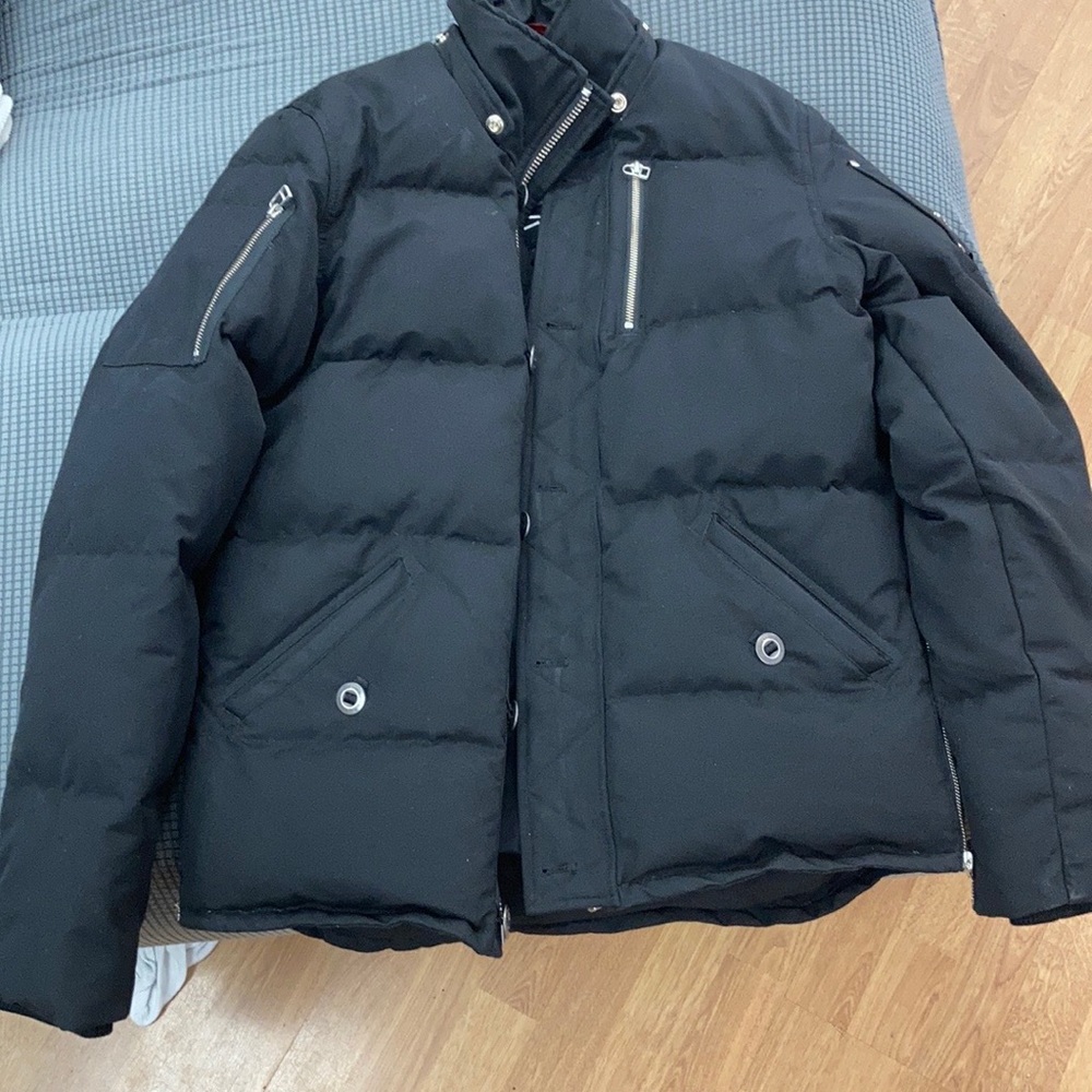 COPY - Size Medium used black Moose Knuckles Jacket